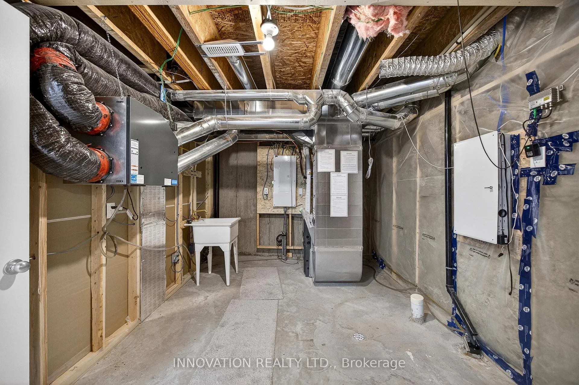 Photo 41 of 321 Kanashtage Terrace, Ottawa, Camelot — HOMEH