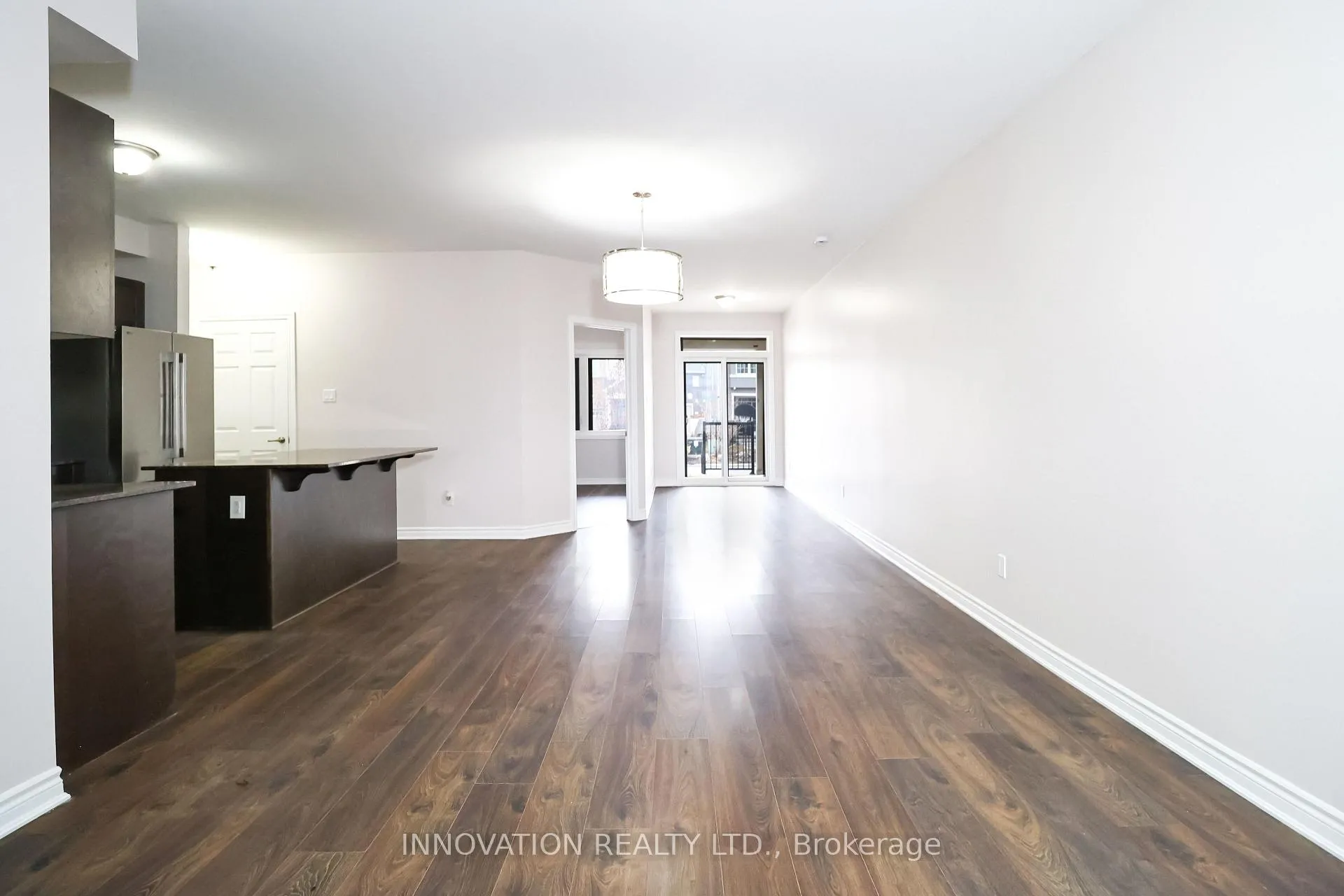 Photo 3 of 133 Walleye Private, Ottawa, Barrhaven - Half Moon Bay — HOMEH