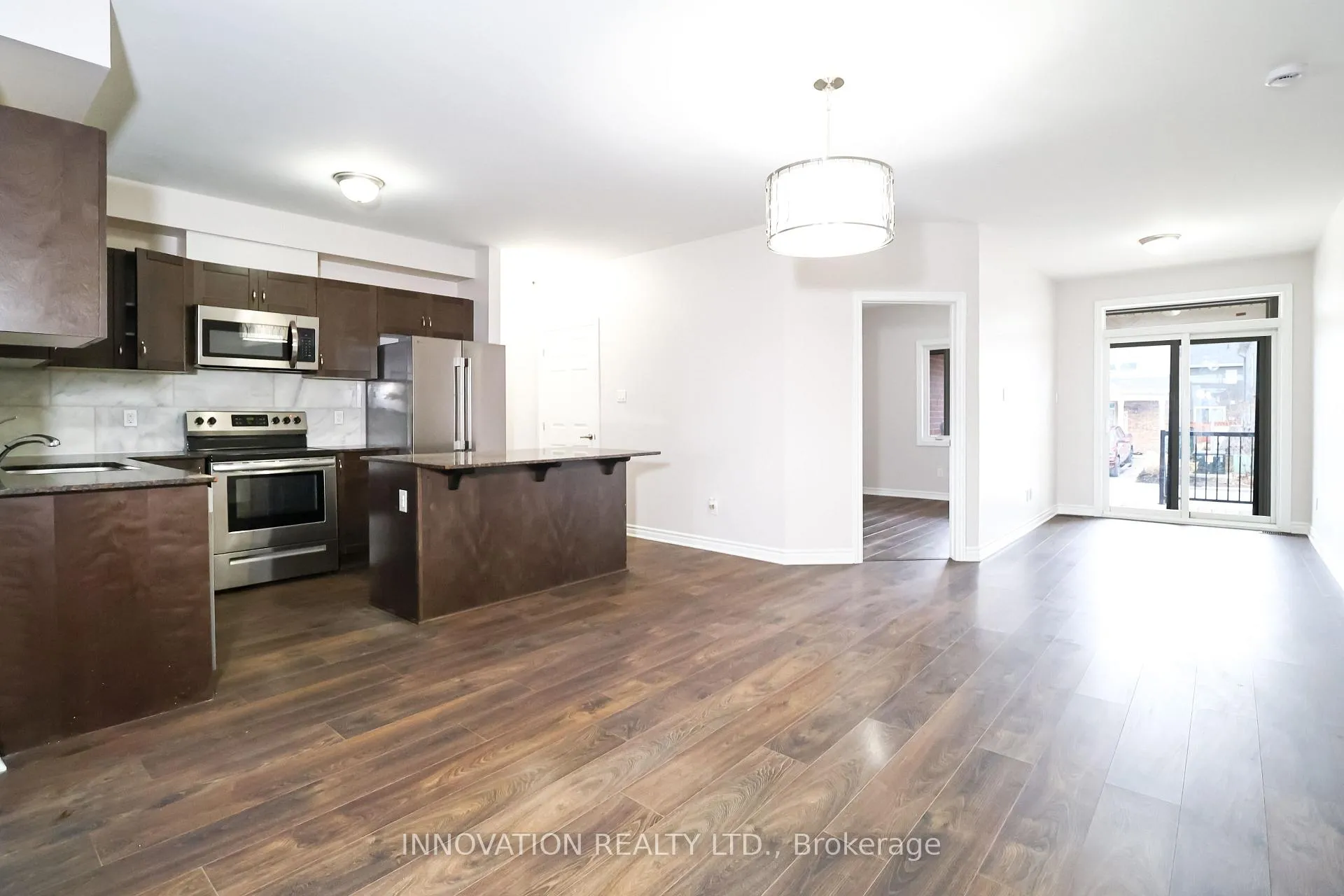 Photo 12 of 133 Walleye Private, Ottawa, Barrhaven - Half Moon Bay — HOMEH