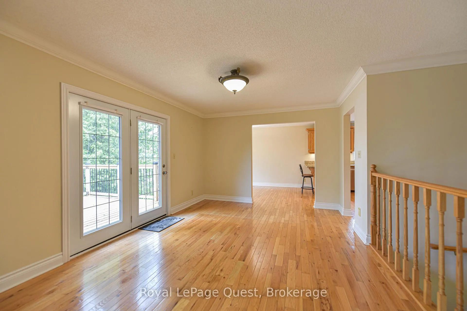 Photo 8 of 27 Heyden Avenue, Orillia — HOMEH