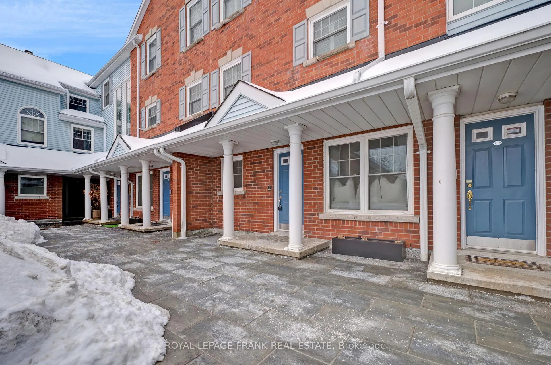 Photo 1 of Unit D10, 1663 Nash Road, Clarington, Courtice — HOMEH