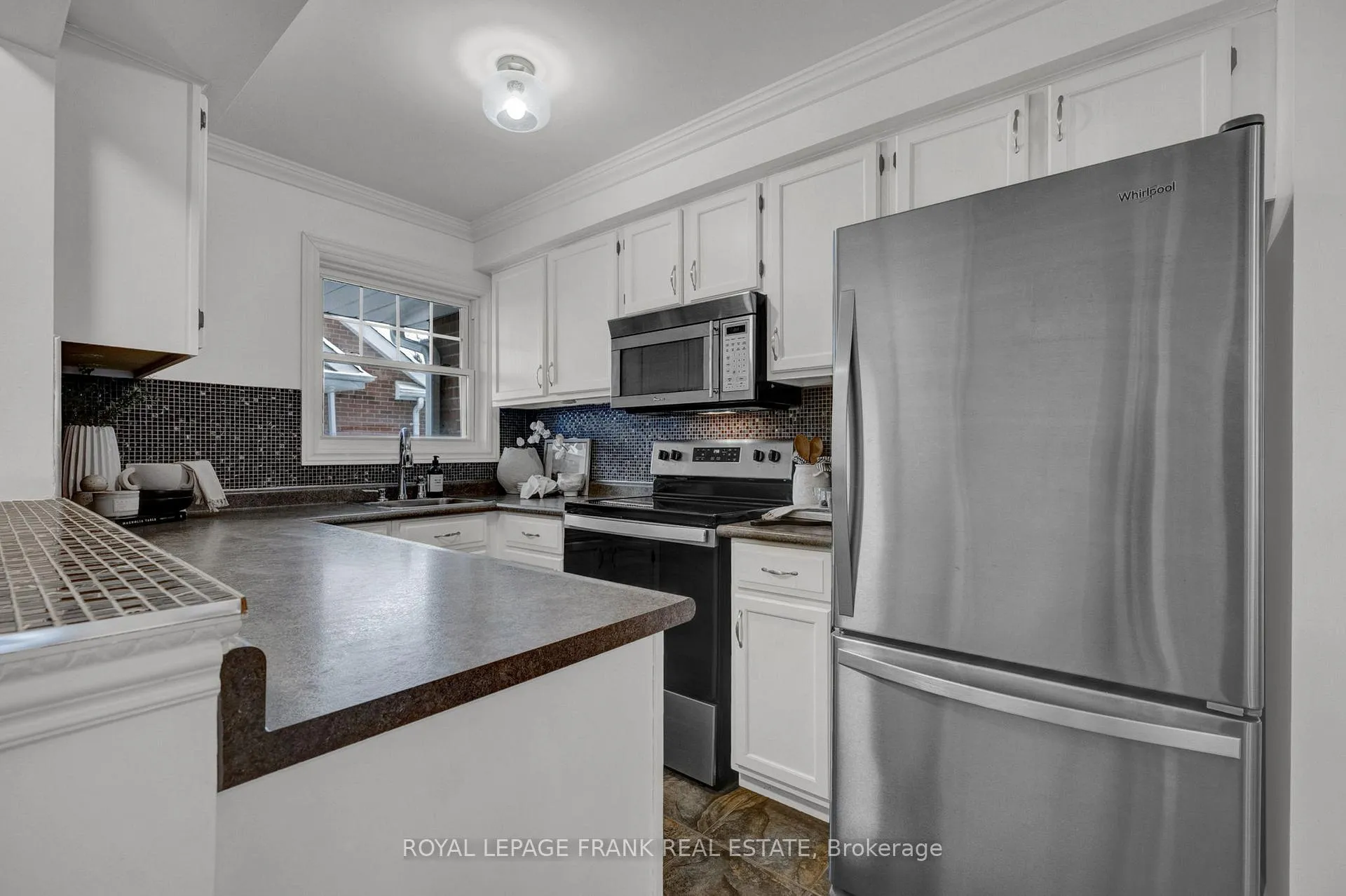 Photo 9 of Unit D10, 1663 Nash Road, Clarington, Courtice — HOMEH