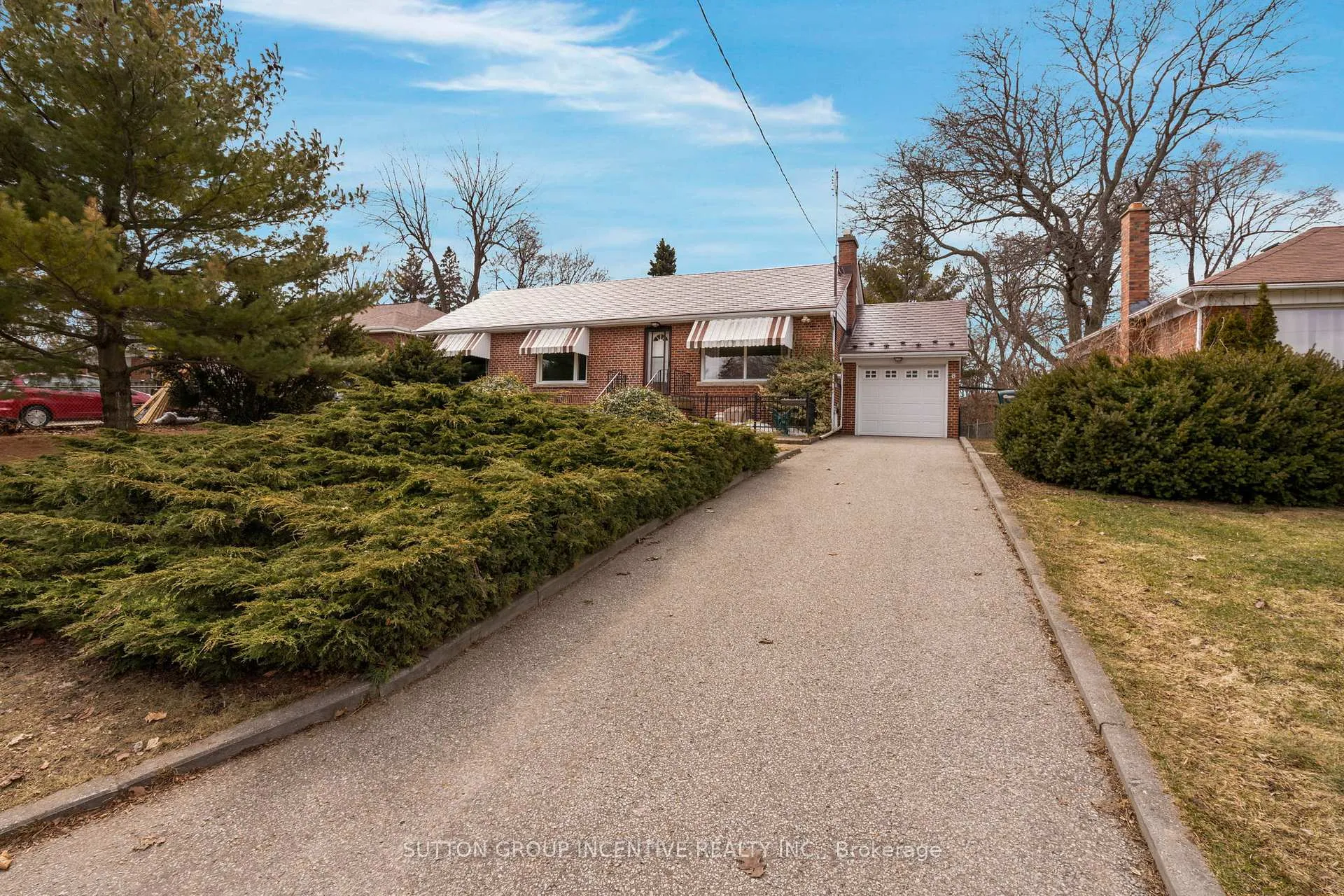 Photo 3 of 6 Kingsmere Crescent, Scarborough, Scarborough Village — HOMEH