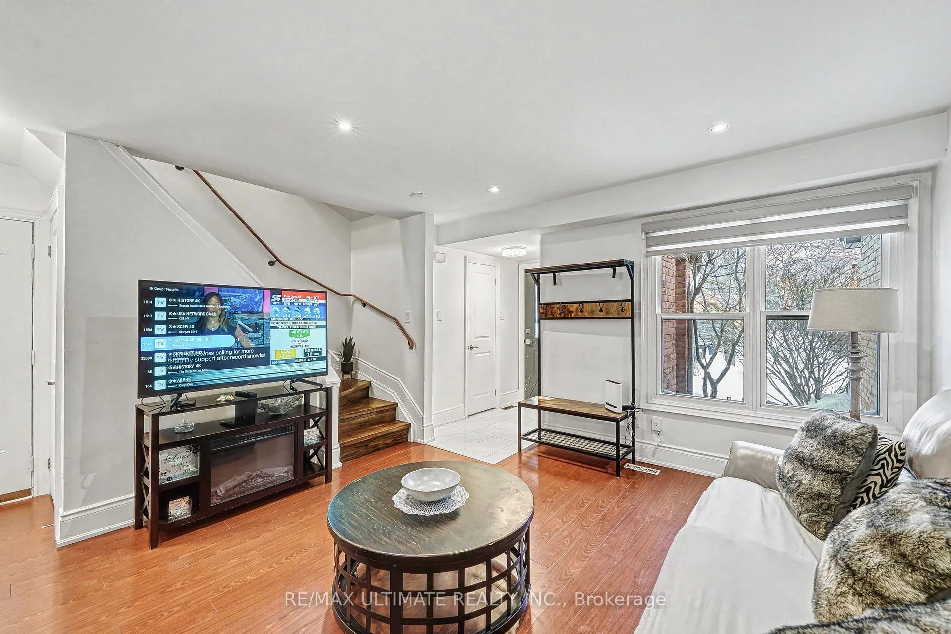 Photo 5 of 29 Kipling Crescent, Ajax, South West — HOMEH