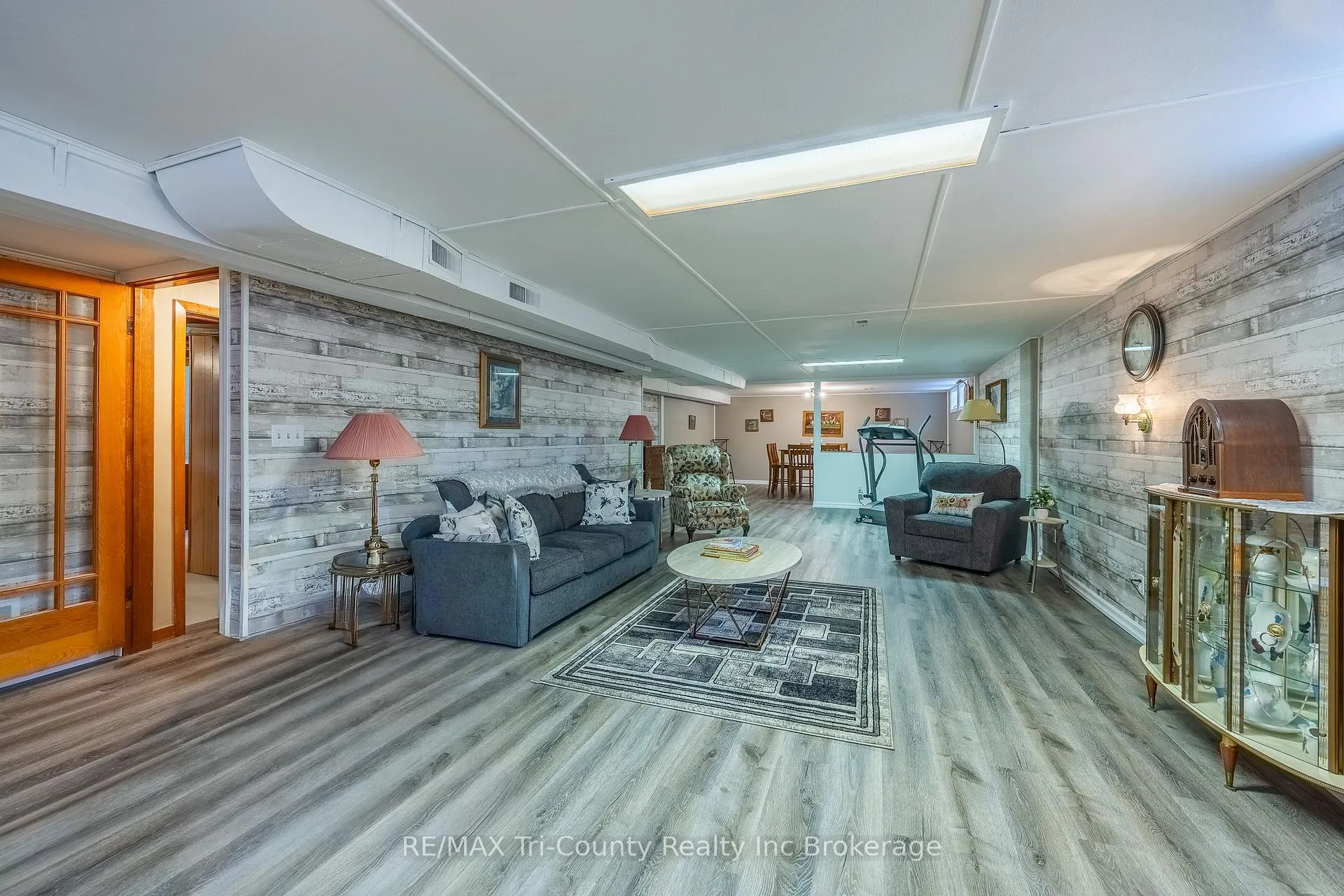 Photo 24 of 124687 Mall Road, Norwich, Rural Norwich — HOMEH