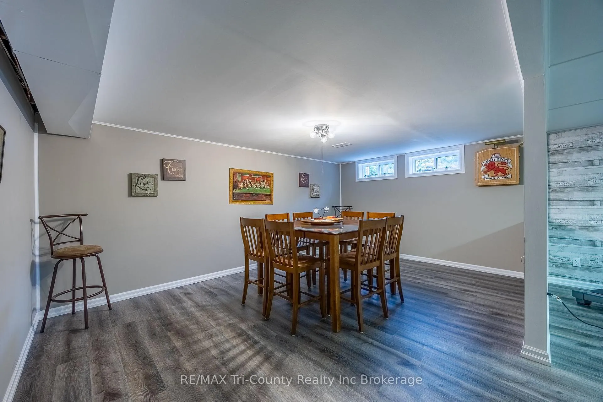 Photo 26 of 124687 Mall Road, Norwich, Rural Norwich — HOMEH