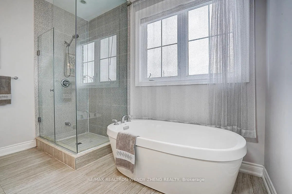 Photo 30 of 6 Ken Sinclair Crescent, Aurora, Aurora Estates — HOMEH