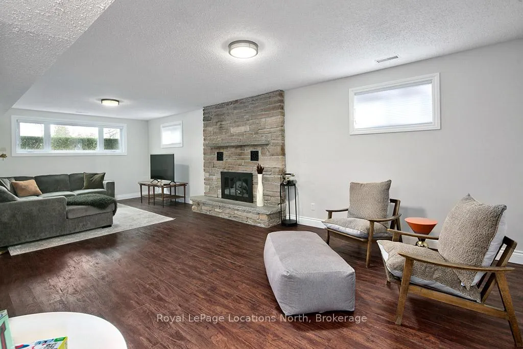 Photo 26 of 115 Applevale Court, Blue Mountains — HOMEH