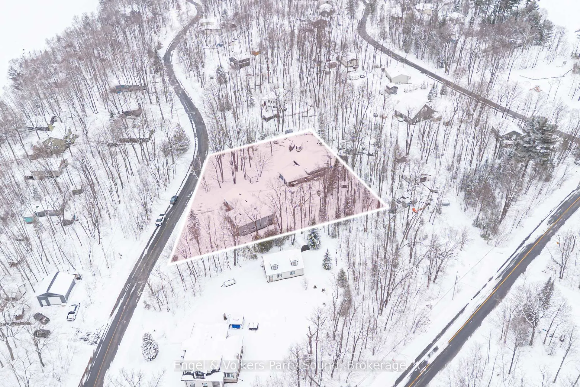 Photo 44 of 3 Squirrel Avenue, McDougall — HOMEH