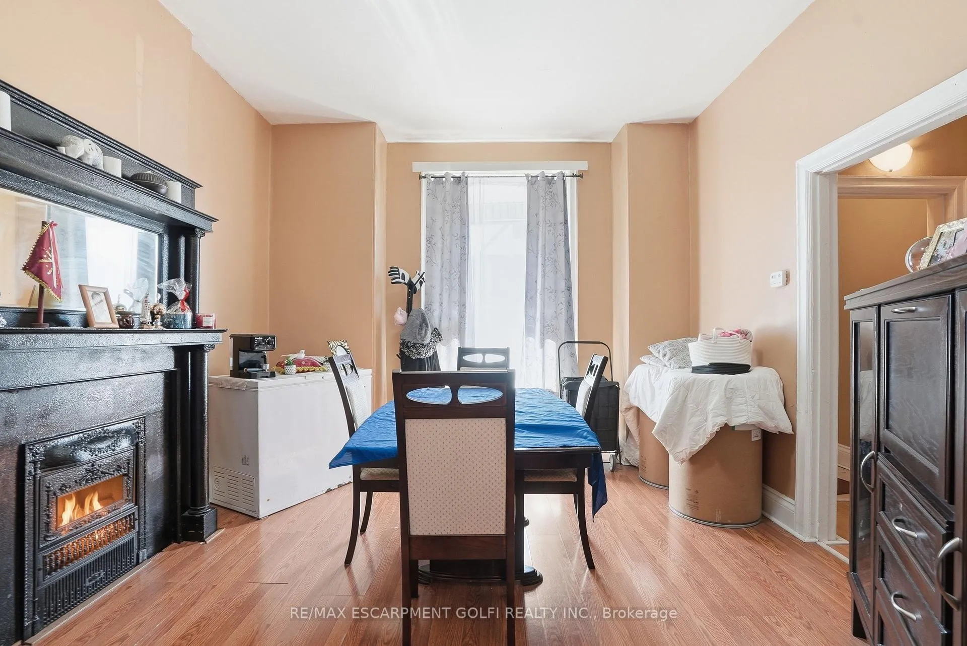 Photo 6 of 211 West Avenue N, Hamilton, Landsdale — HOMEH