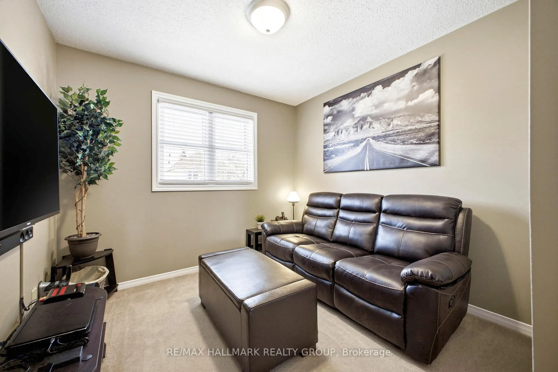 Photo 21 of 178 Equestrian Drive, Ottawa, Kanata - Bridlewood — HOMEH