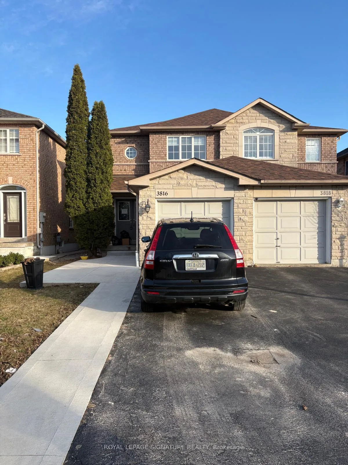 Front of 3816 Foxborough Trail
