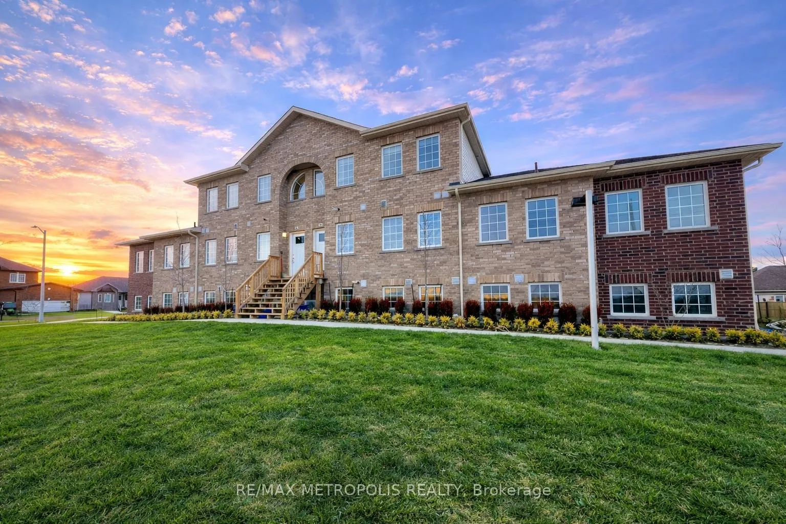 Photo 1 of Unit 206, 50 Maple Avenue, Asphodel-Norwood, Norwood — HOMEH