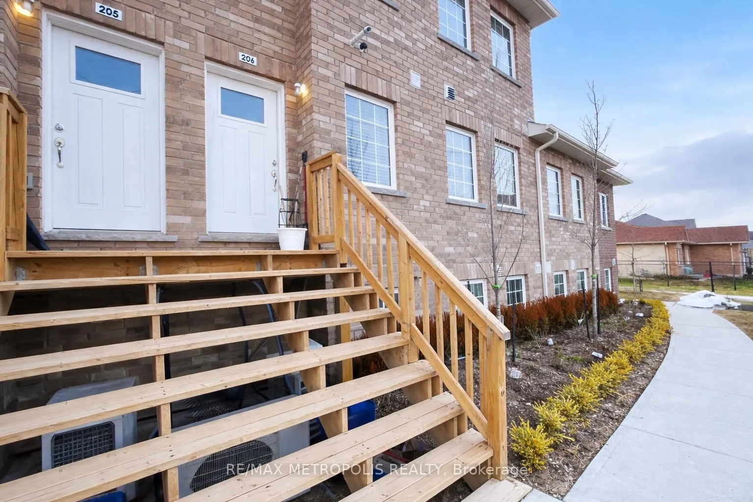 Photo 2 of Unit 206, 50 Maple Avenue, Asphodel-Norwood, Norwood — HOMEH