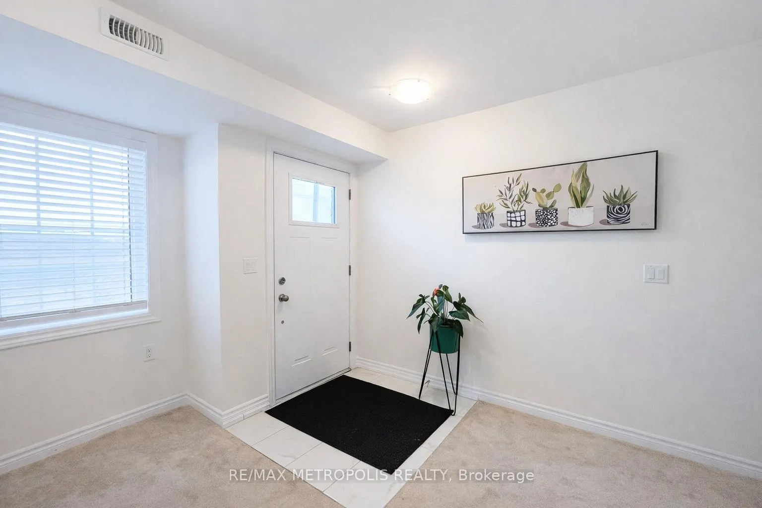 Photo 3 of Unit 206, 50 Maple Avenue, Asphodel-Norwood, Norwood — HOMEH