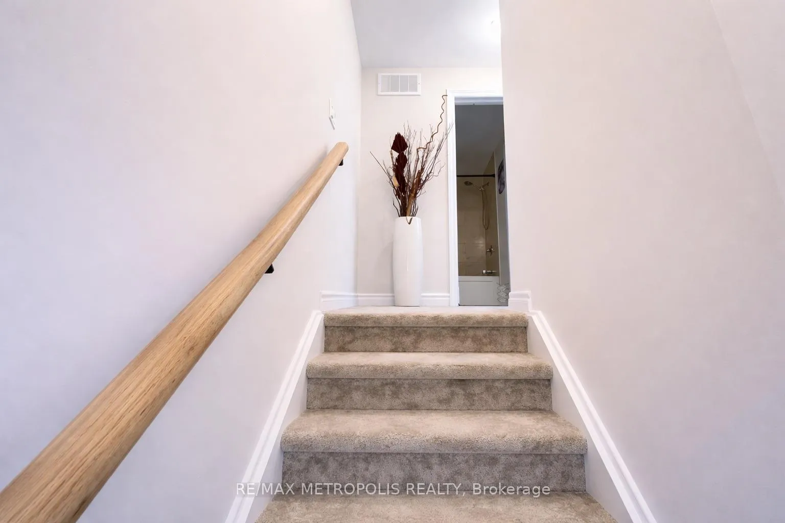 Photo 13 of Unit 206, 50 Maple Avenue, Asphodel-Norwood, Norwood — HOMEH