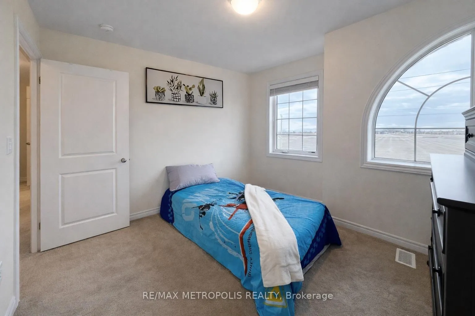 Photo 17 of Unit 206, 50 Maple Avenue, Asphodel-Norwood, Norwood — HOMEH