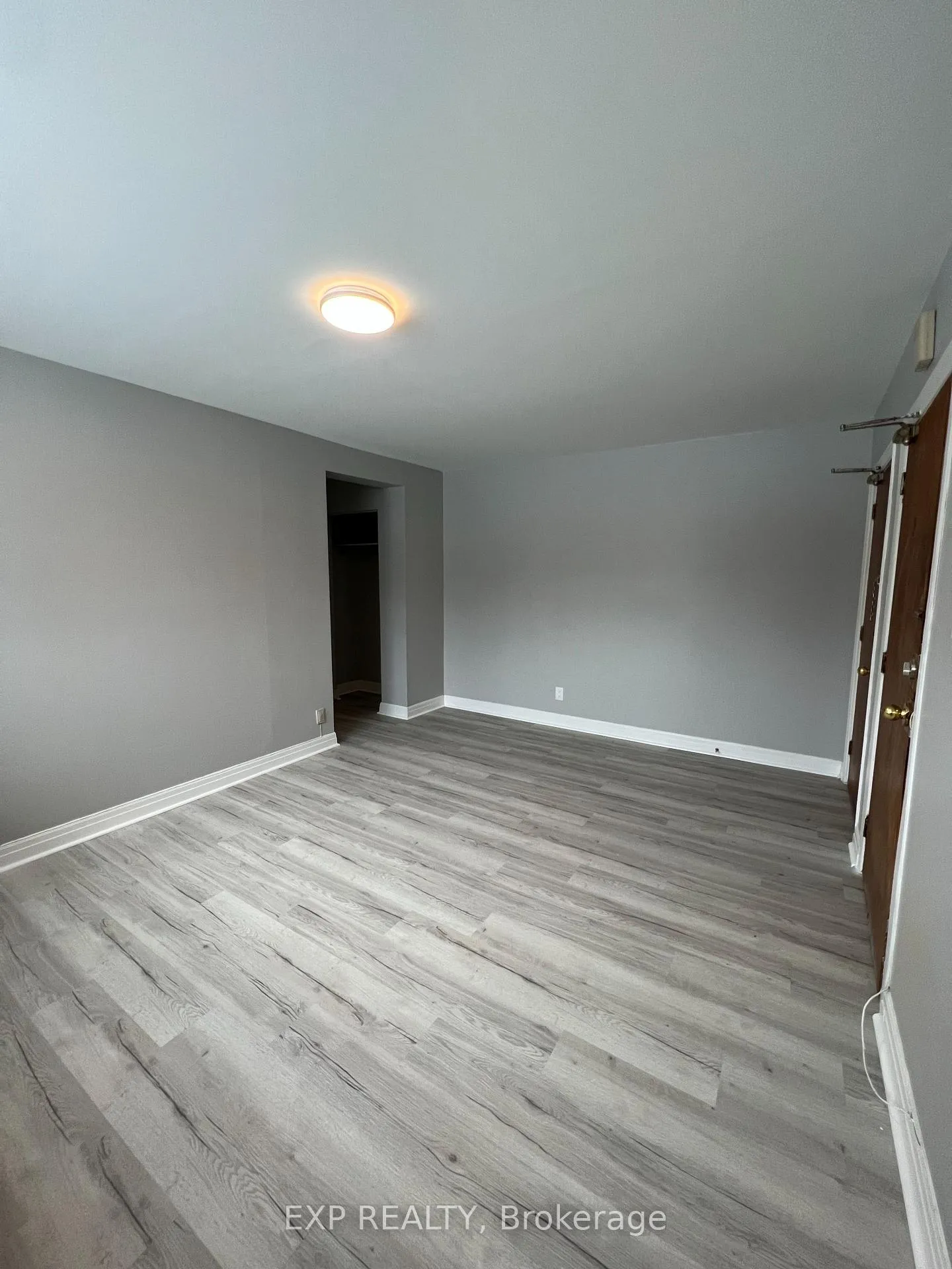 Photo 16 of 1119 Merivale Road, Ottawa, Carlington — HOMEH