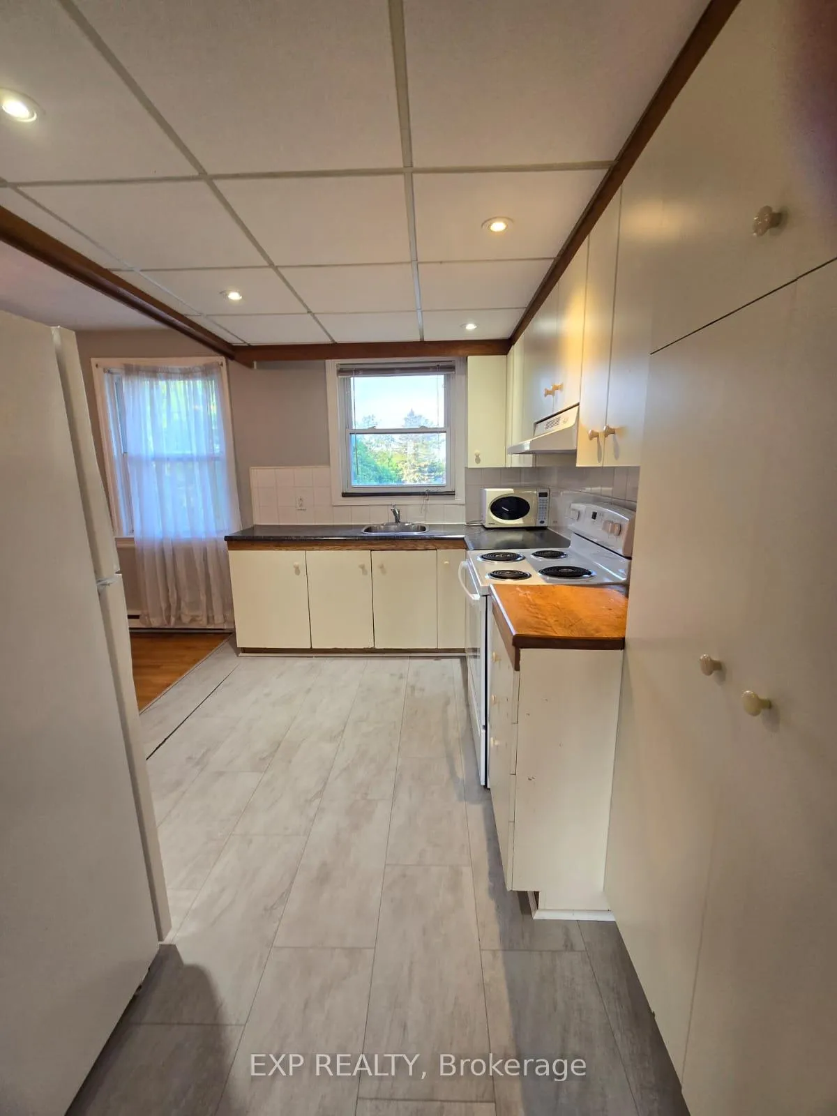 Photo 27 of 1119 Merivale Road, Ottawa, Carlington — HOMEH