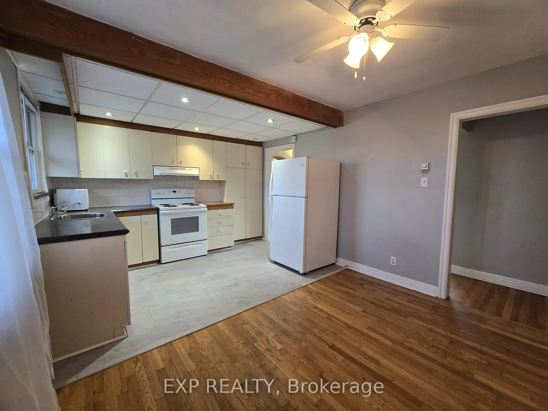 Photo 37 of 1119 Merivale Road, Ottawa, Carlington — HOMEH