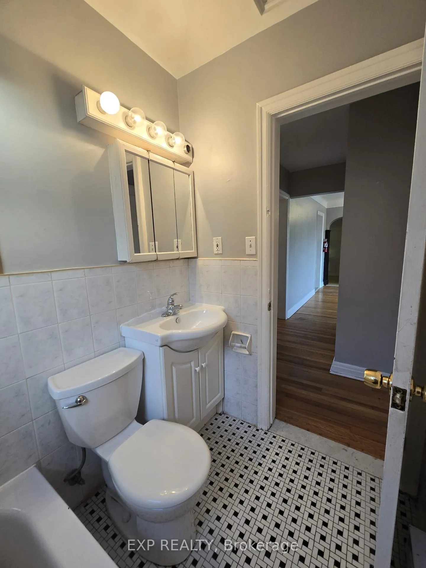 Photo 39 of 1119 Merivale Road, Ottawa, Carlington — HOMEH