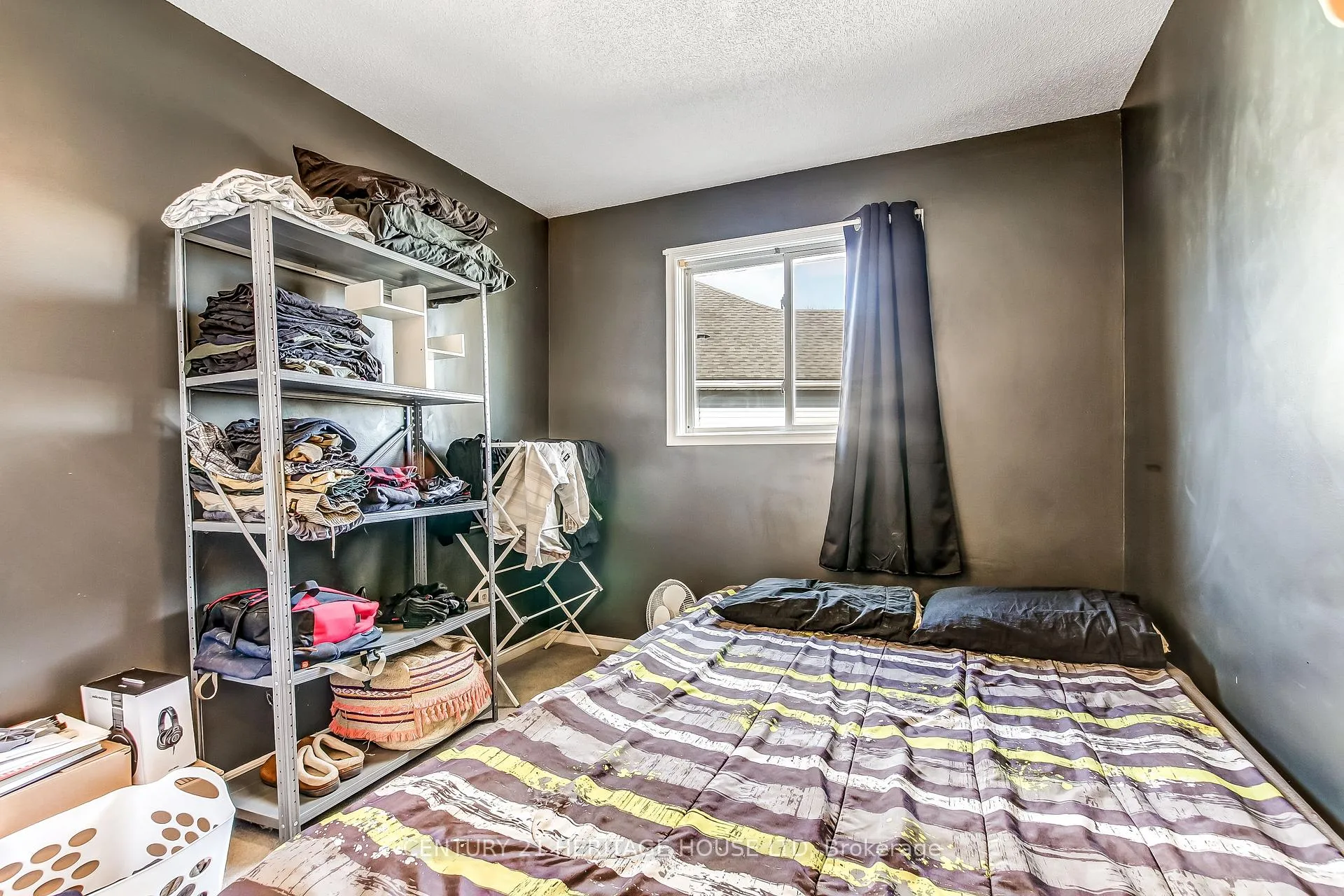 Photo 11 of 18 Hickory Boulevard W, Strathroy-Caradoc, SE — HOMEH