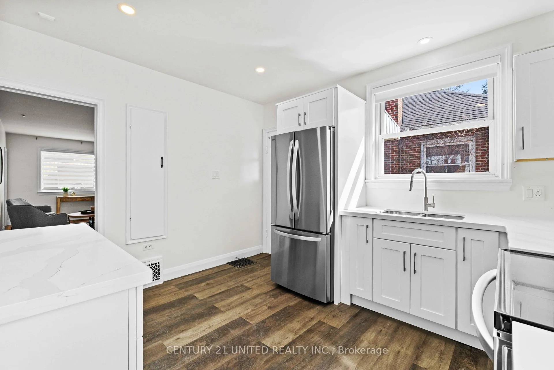 Photo 14 of 661 Rubidge Street, Peterborough, Town Ward 3 — HOMEH