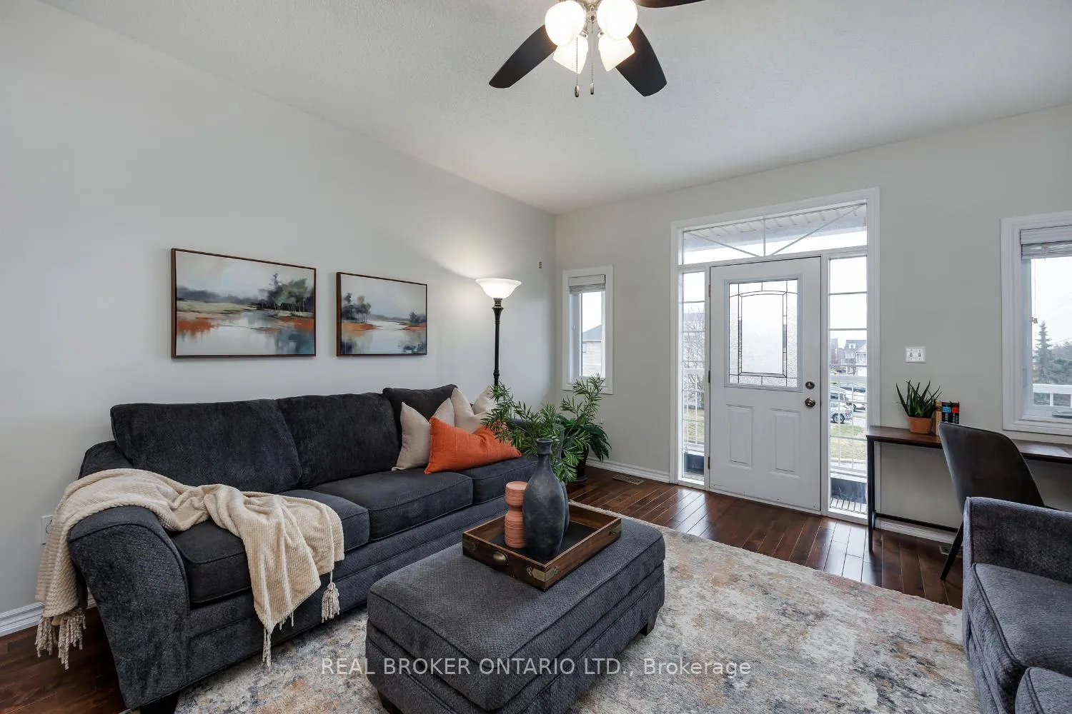 Photo 21 of 125 Hutton Place, Clarington, Bowmanville — HOMEH