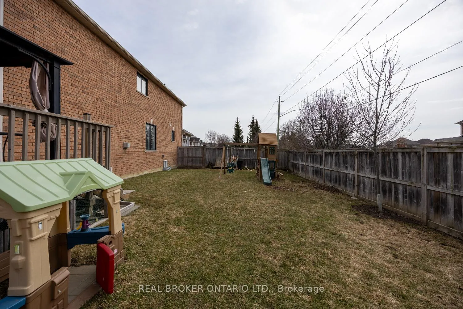 Photo 41 of 125 Hutton Place, Clarington, Bowmanville — HOMEH