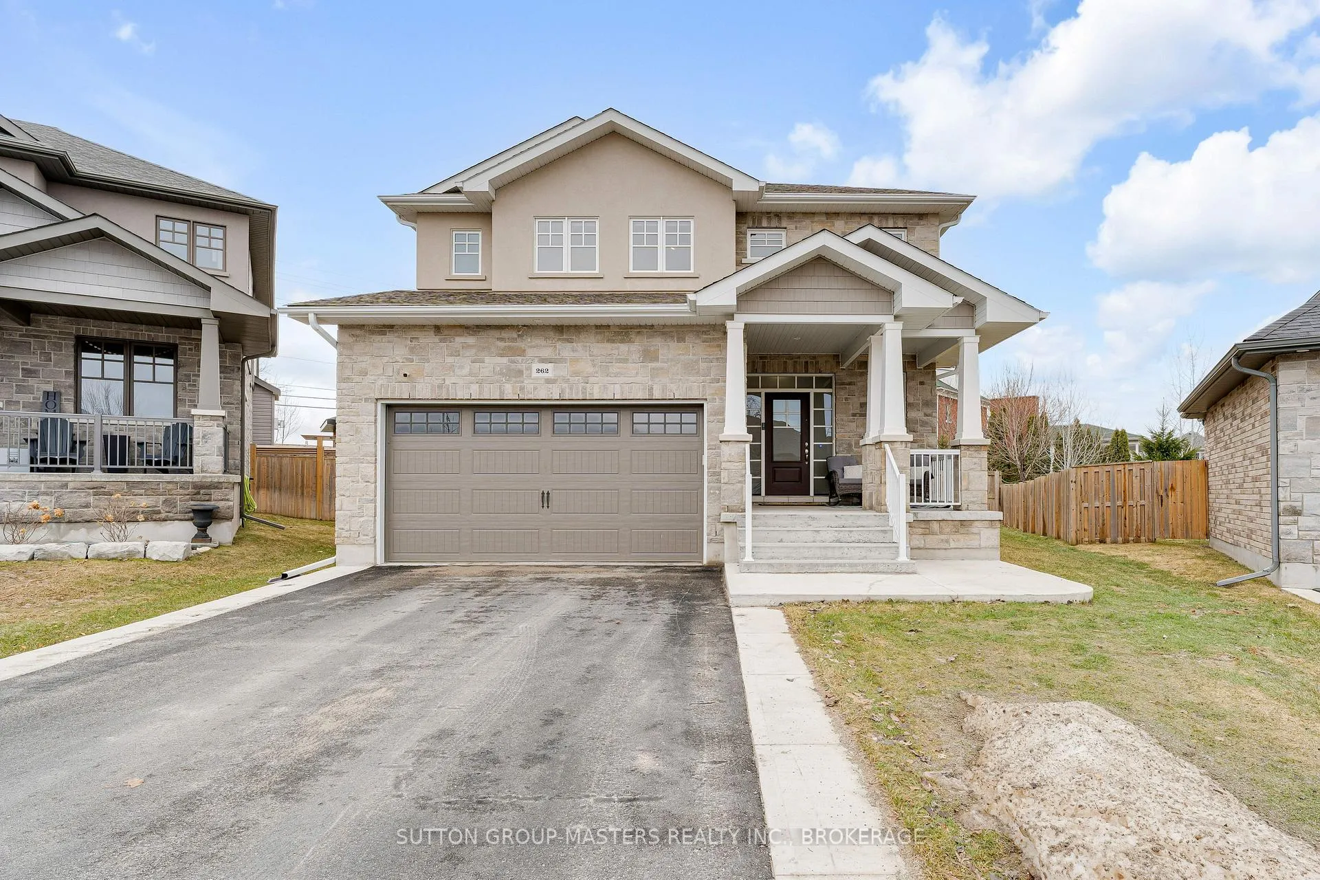 Front of 262 Pauline Tom Avenue