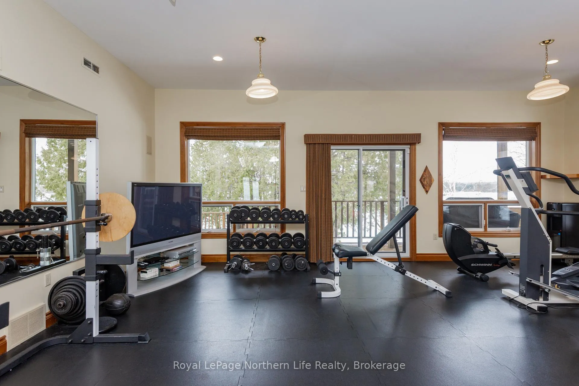 Photo 3 of 350 Ross Drive, North Bay, Birchaven — HOMEH