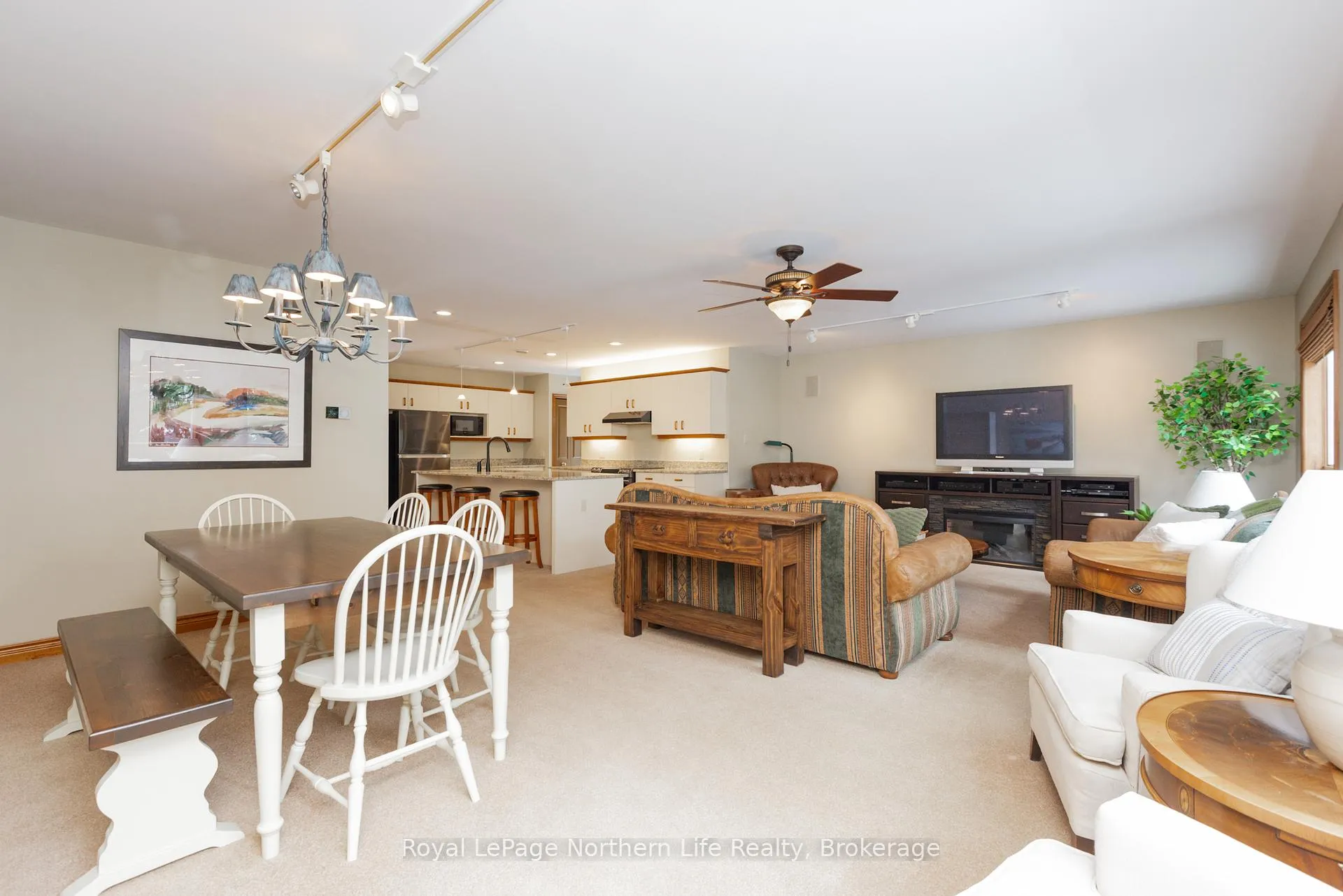 Photo 6 of 350 Ross Drive, North Bay, Birchaven — HOMEH