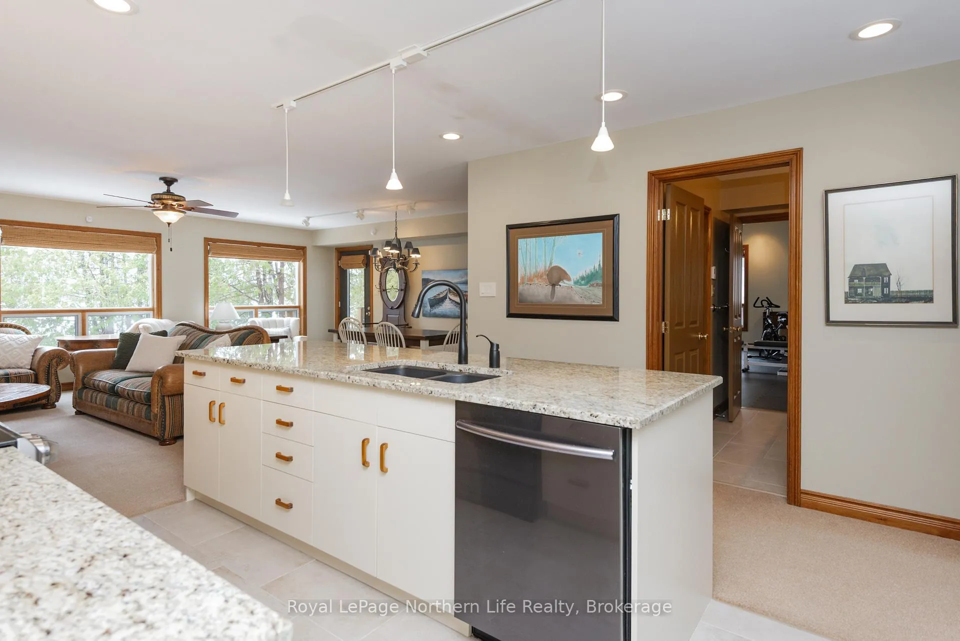 Photo 14 of 350 Ross Drive, North Bay, Birchaven — HOMEH