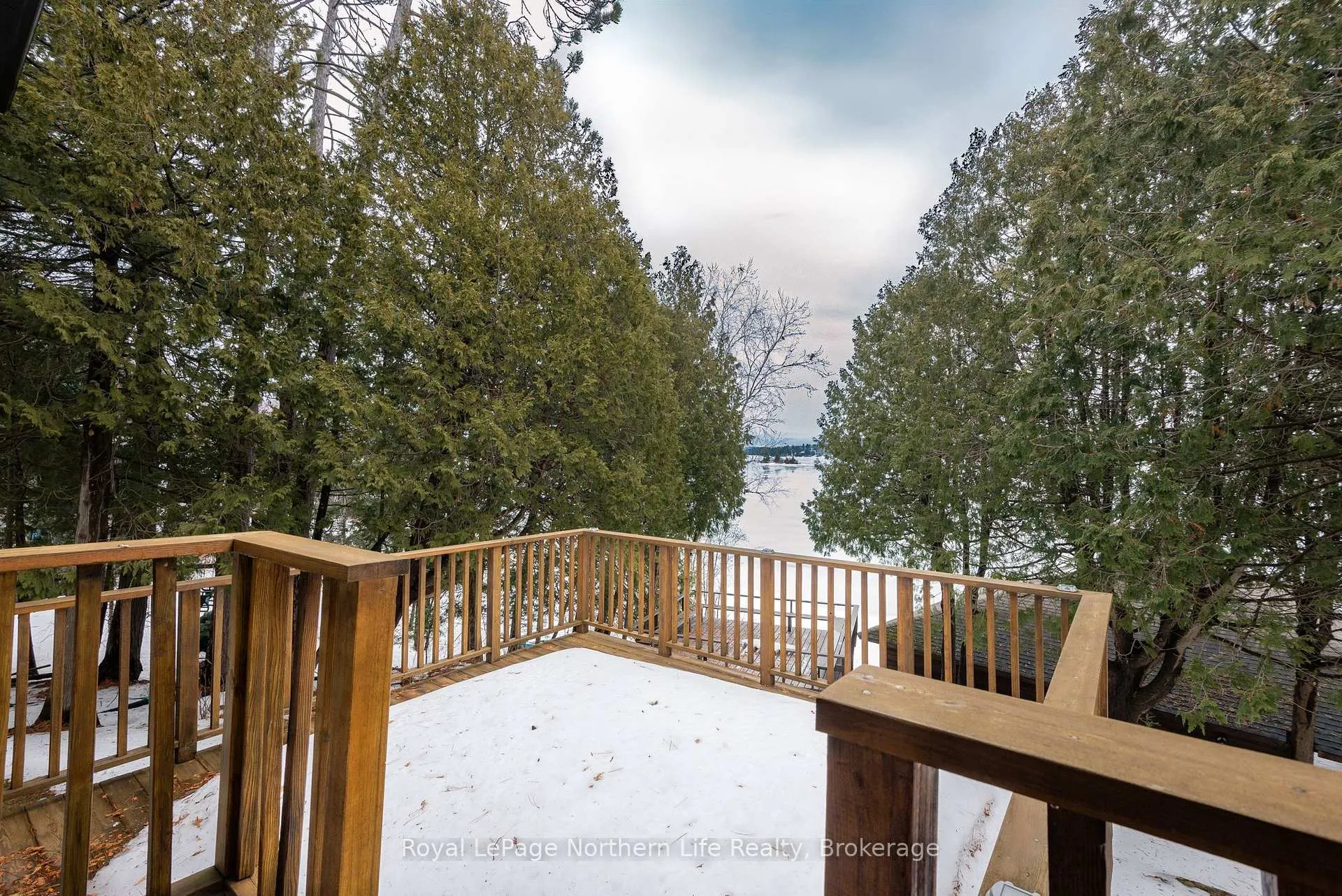 Photo 38 of 350 Ross Drive, North Bay, Birchaven — HOMEH