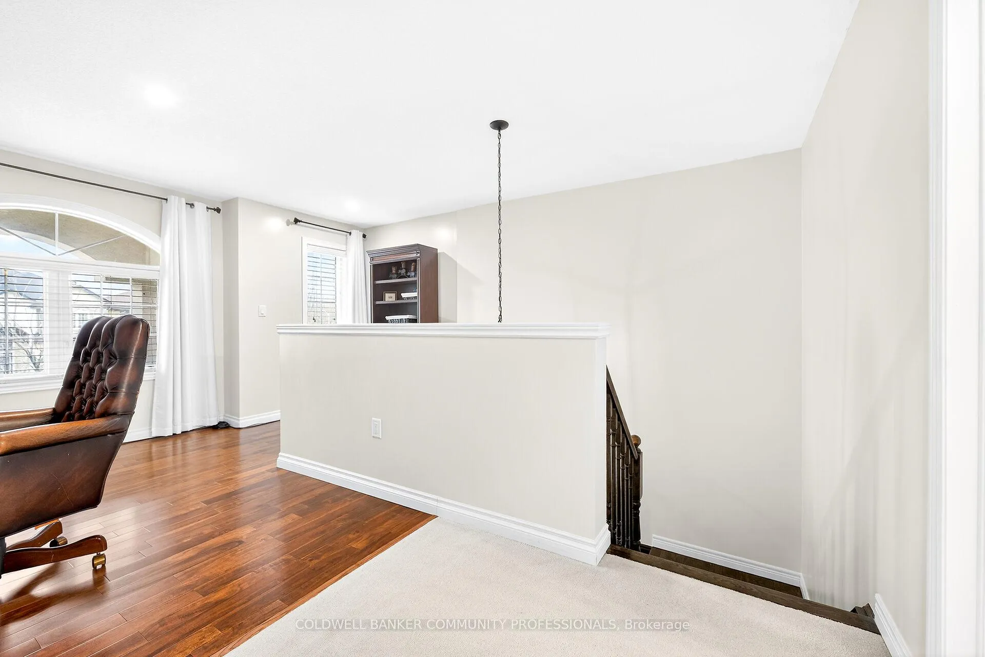 Photo 23 of 182 Irwin Avenue, Hamilton, Meadowlands — HOMEH