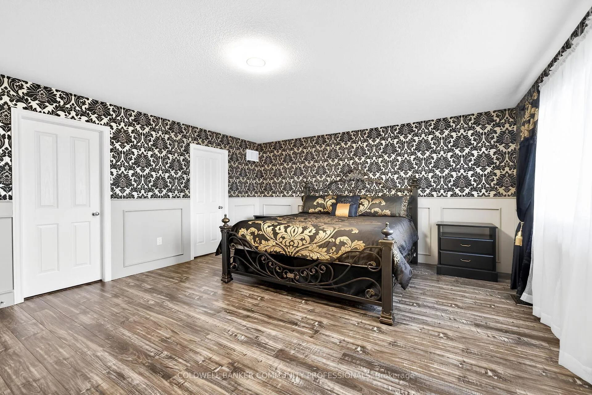 Photo 27 of 182 Irwin Avenue, Hamilton, Meadowlands — HOMEH