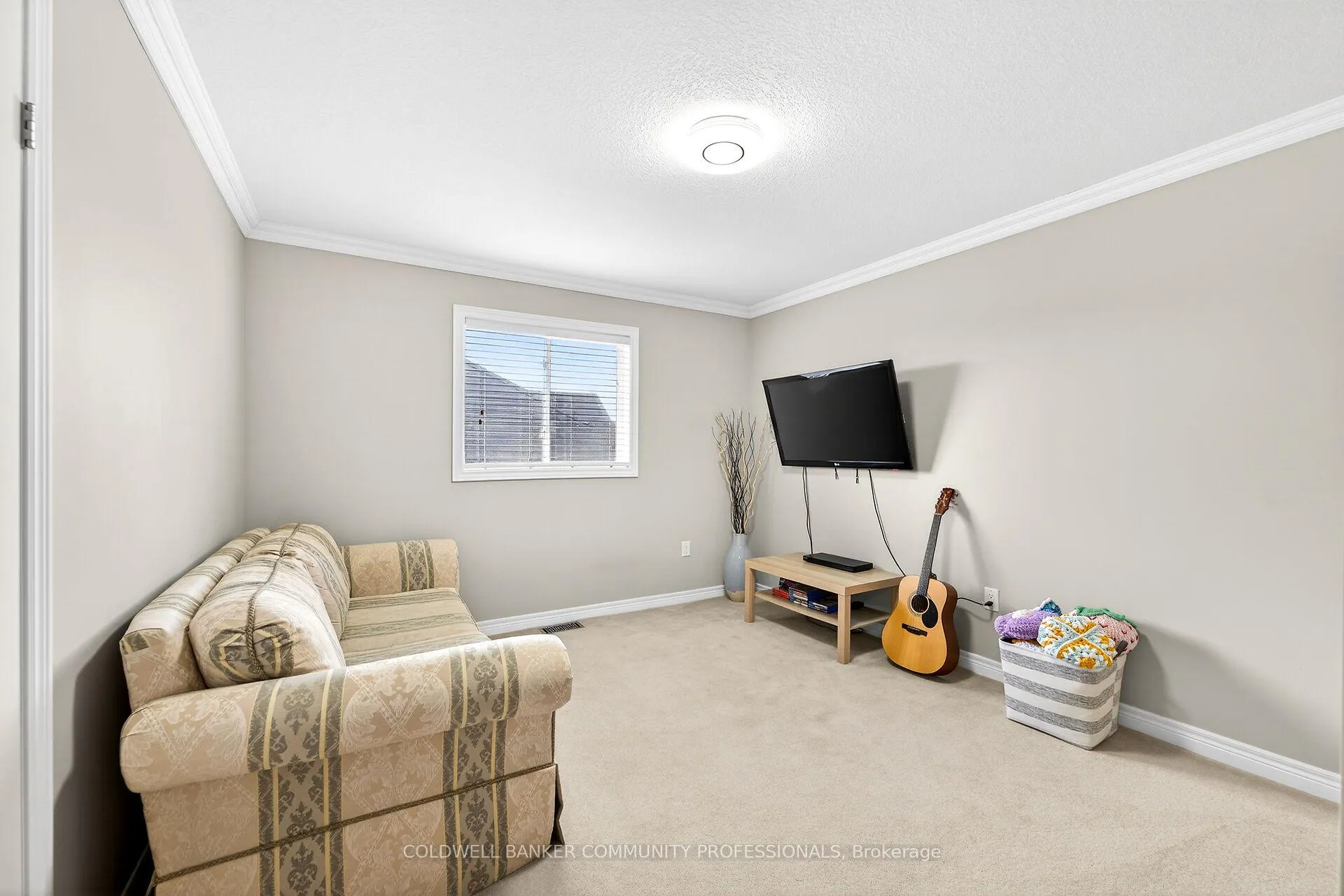 Photo 34 of 182 Irwin Avenue, Hamilton, Meadowlands — HOMEH