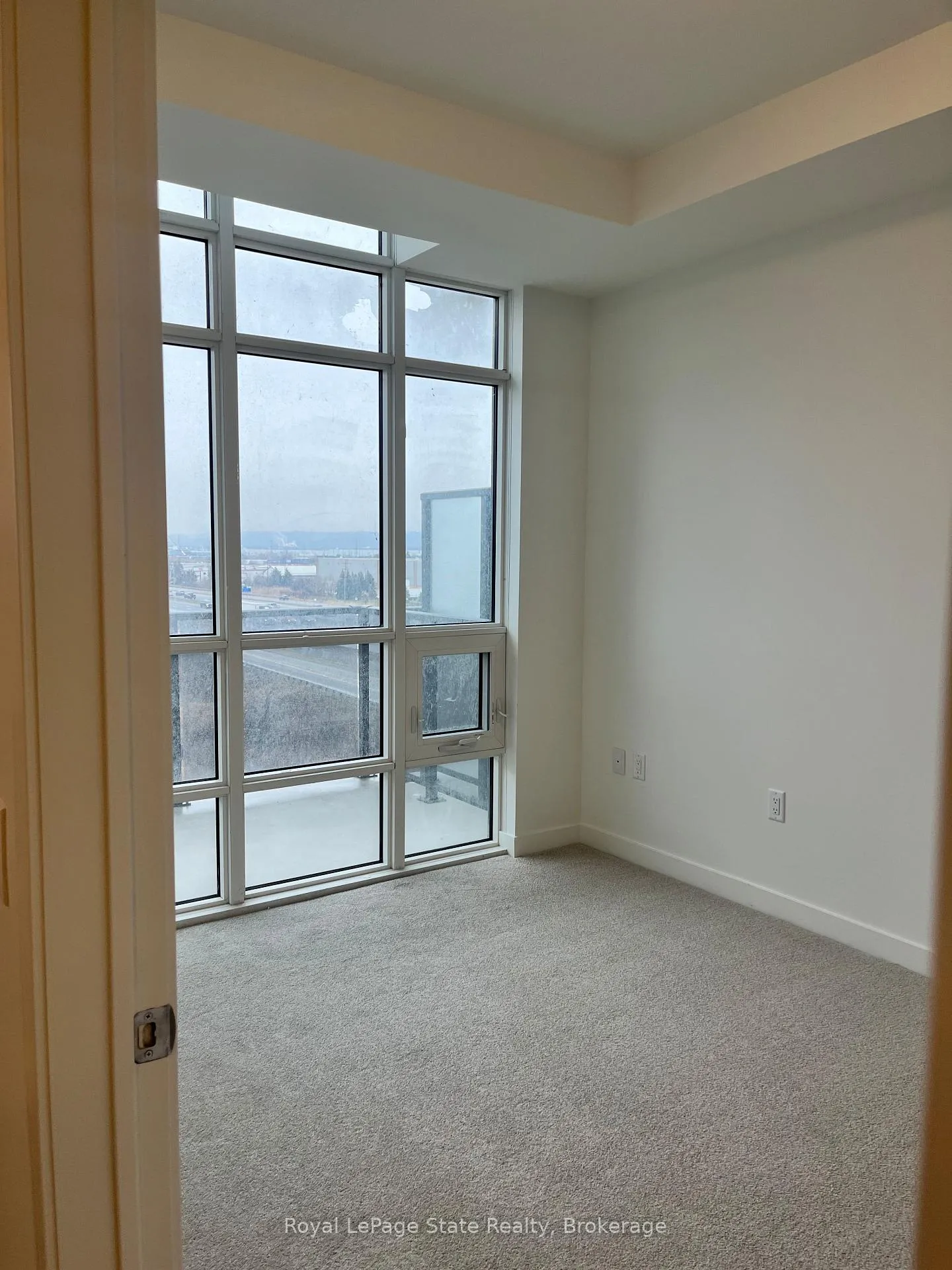 Photo 19 of Unit 611, 461 Green Road, Hamilton, Stoney Creek — HOMEH