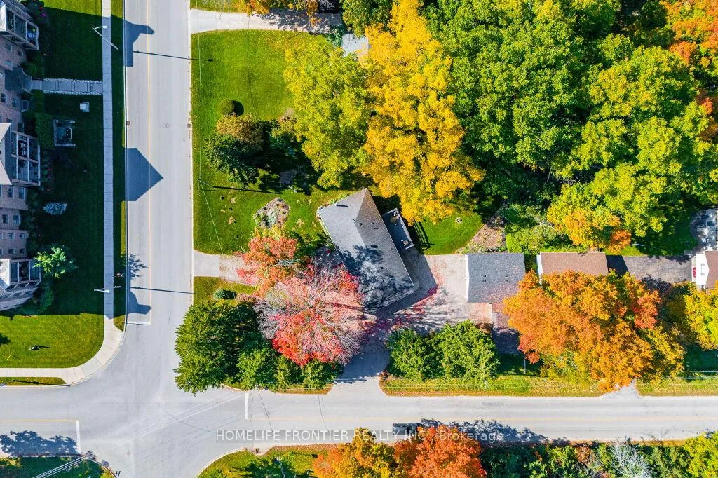 Photo 37 of 360 Colborne Street, Centre Wellington, Elora/Salem — HOMEH