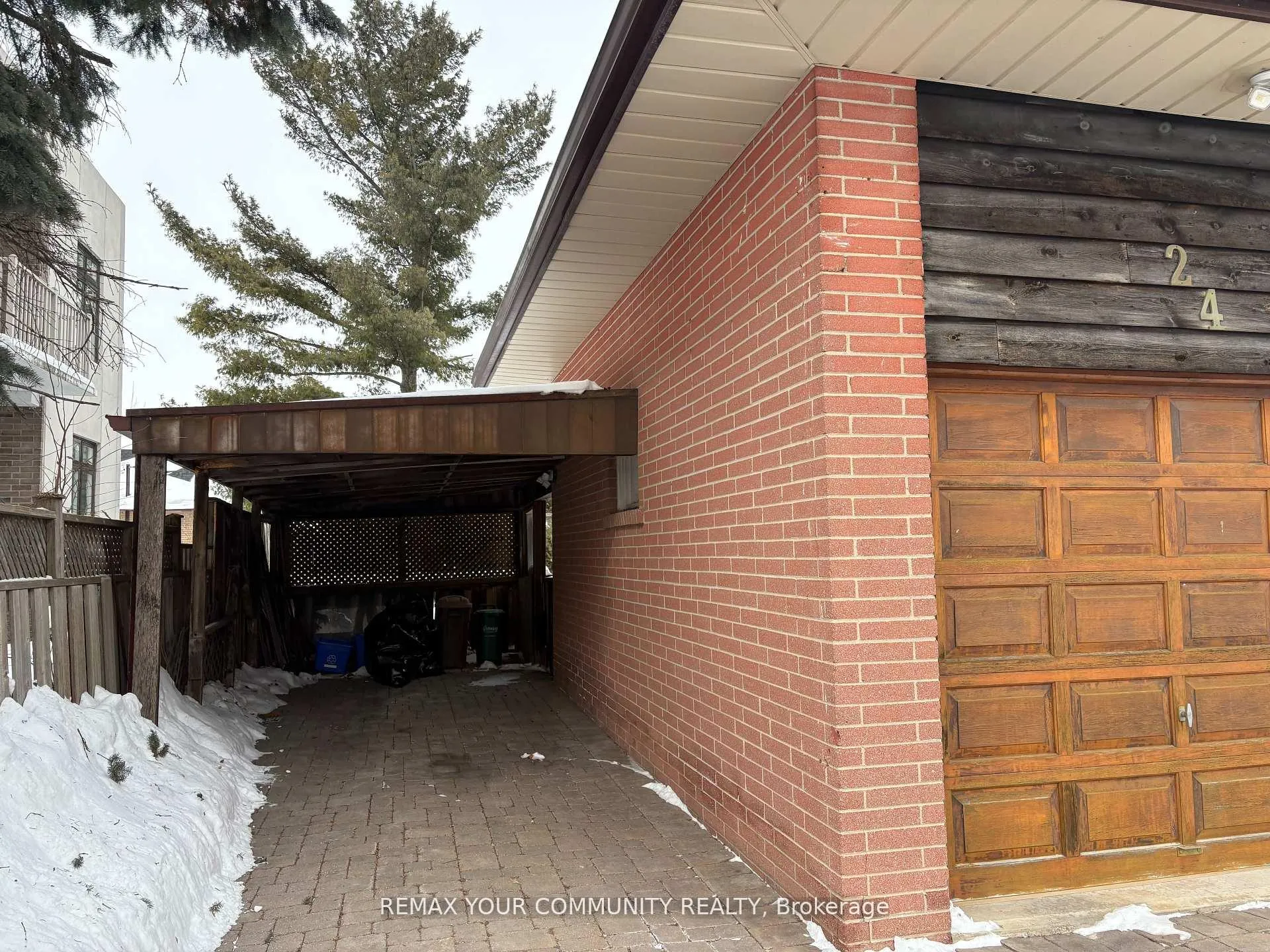 Photo 22 of 24 Lancer Drive, Vaughan, Maple — HOMEH