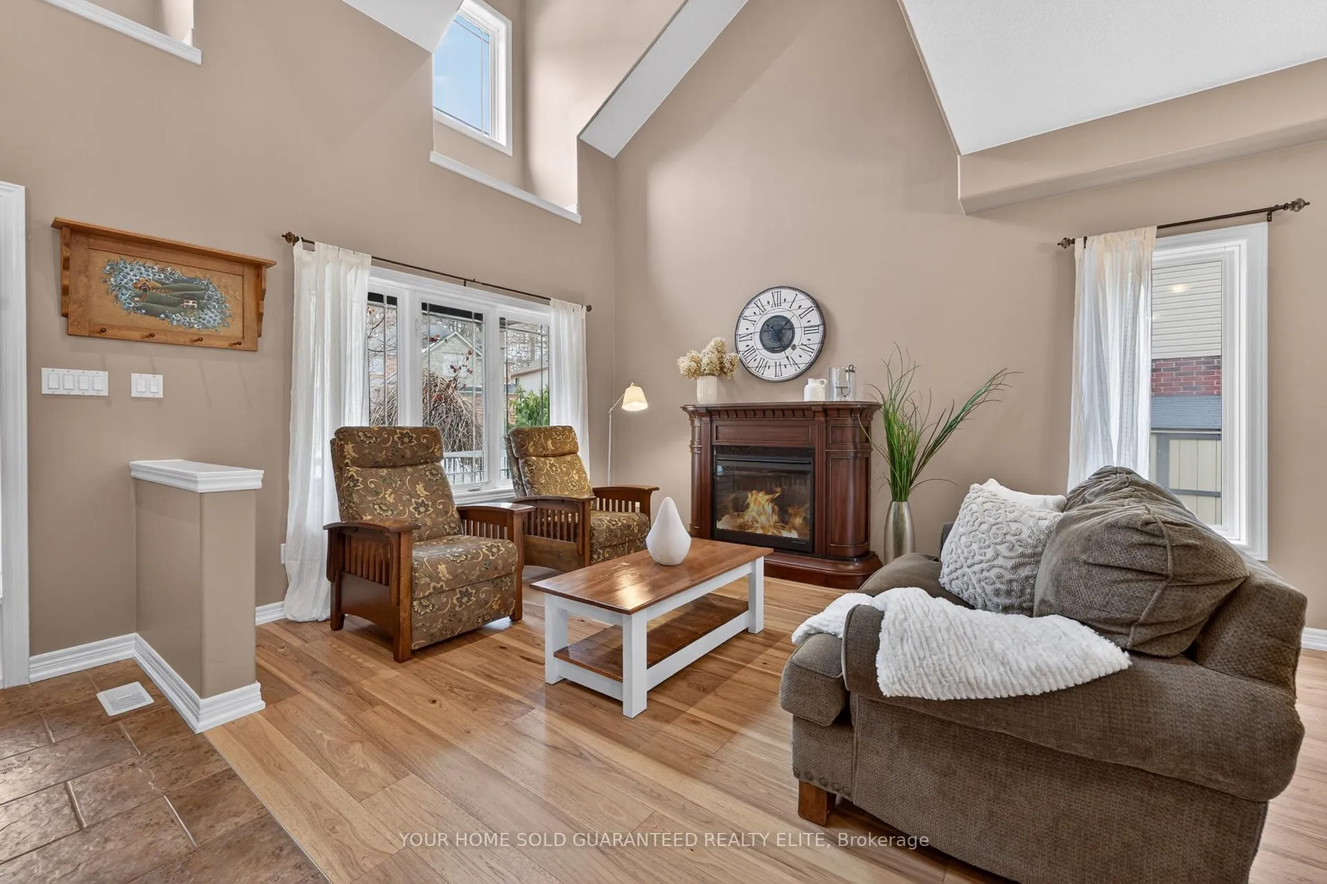 Photo 5 of 17 Heathcote Court, Grimsby, Grimsby East — HOMEH