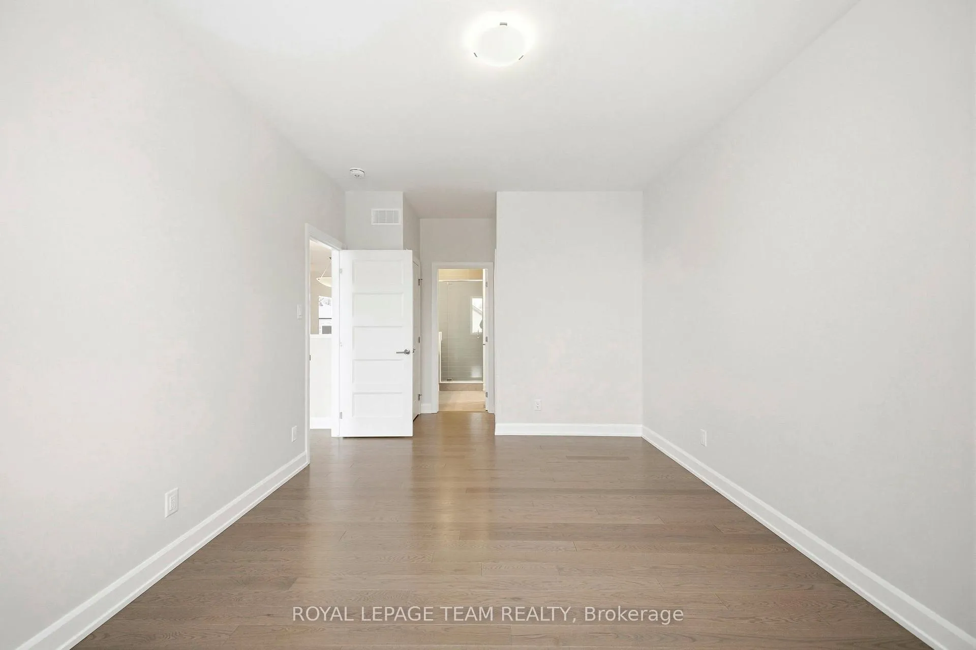 Photo 16 of 537 Swinley Crescent, Augusta, Augusta Twp — HOMEH