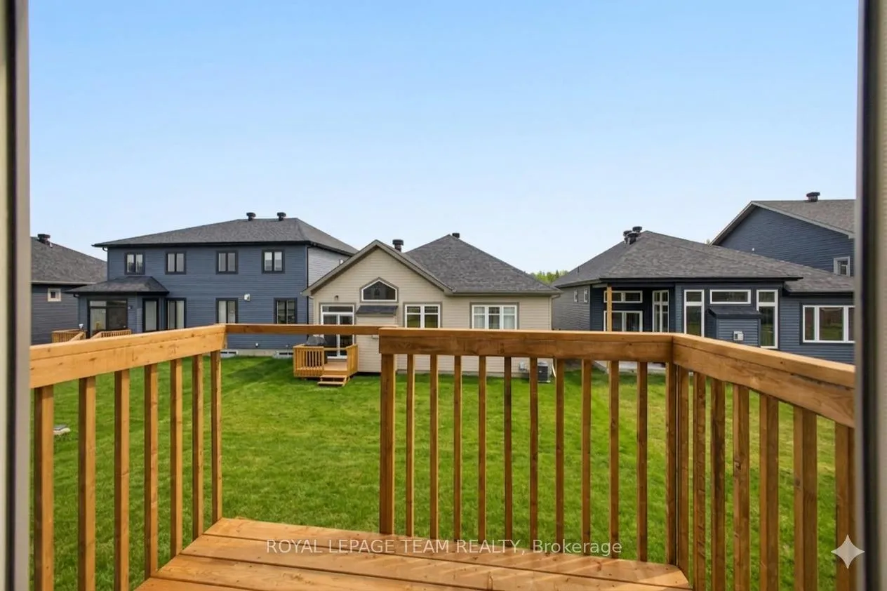 Photo 38 of 537 Swinley Crescent, Augusta, Augusta Twp — HOMEH