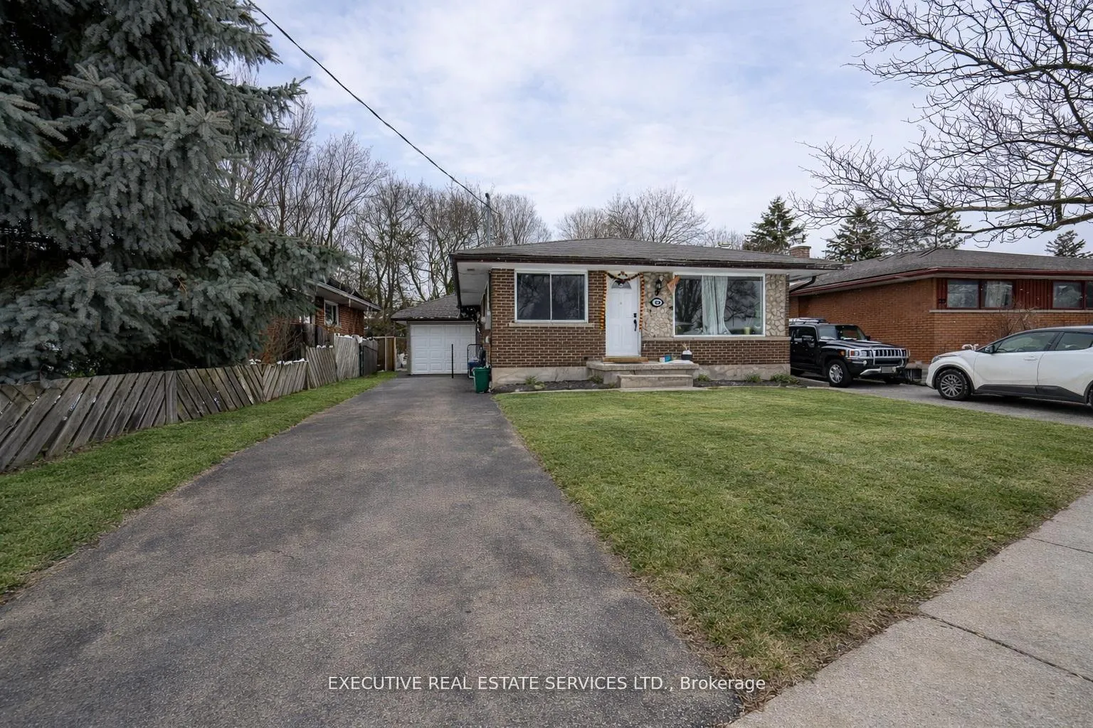 Photo 2 of 268 Ross Avenue, Kitchener, Stanley Park — HOMEH