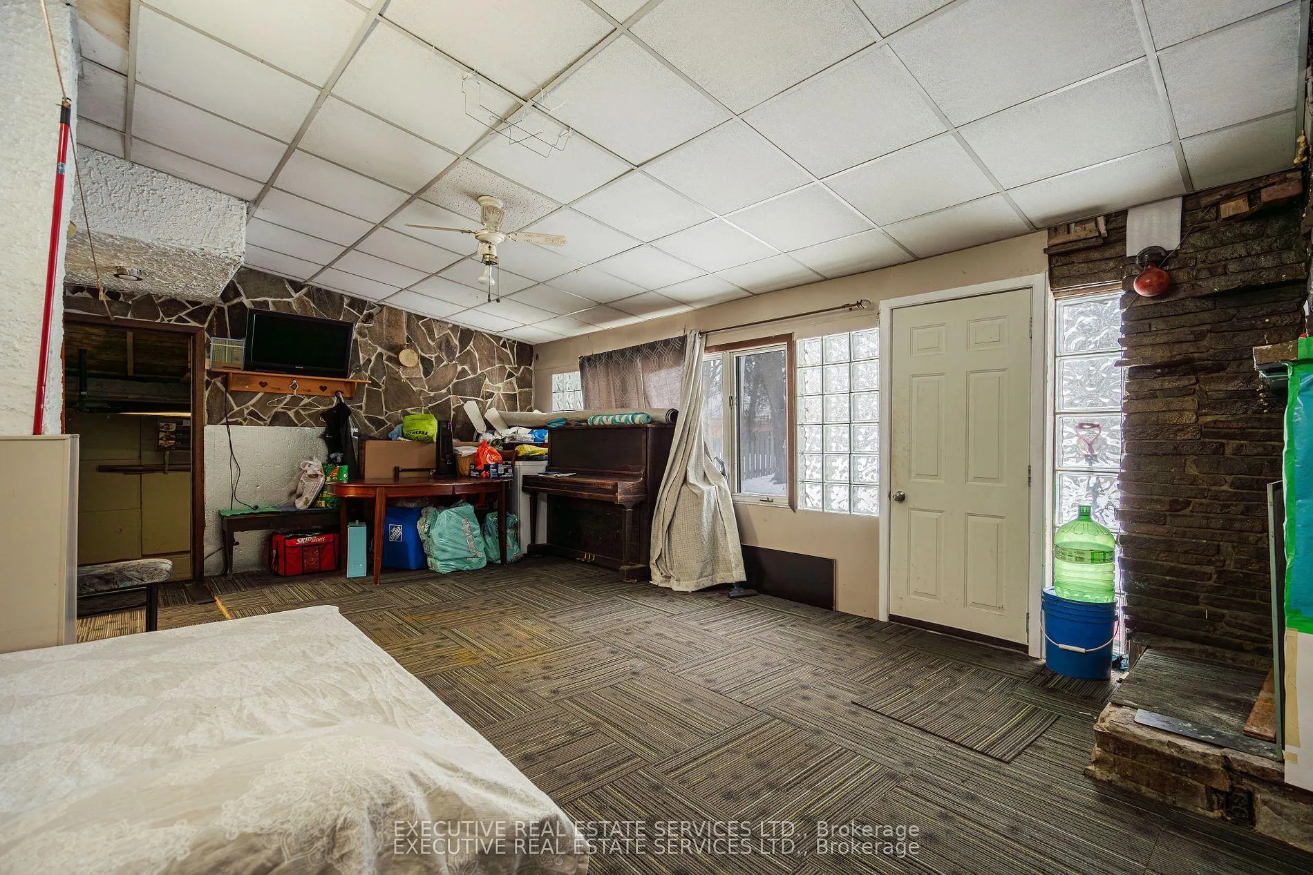 Photo 14 of 268 Ross Avenue, Kitchener, Stanley Park — HOMEH