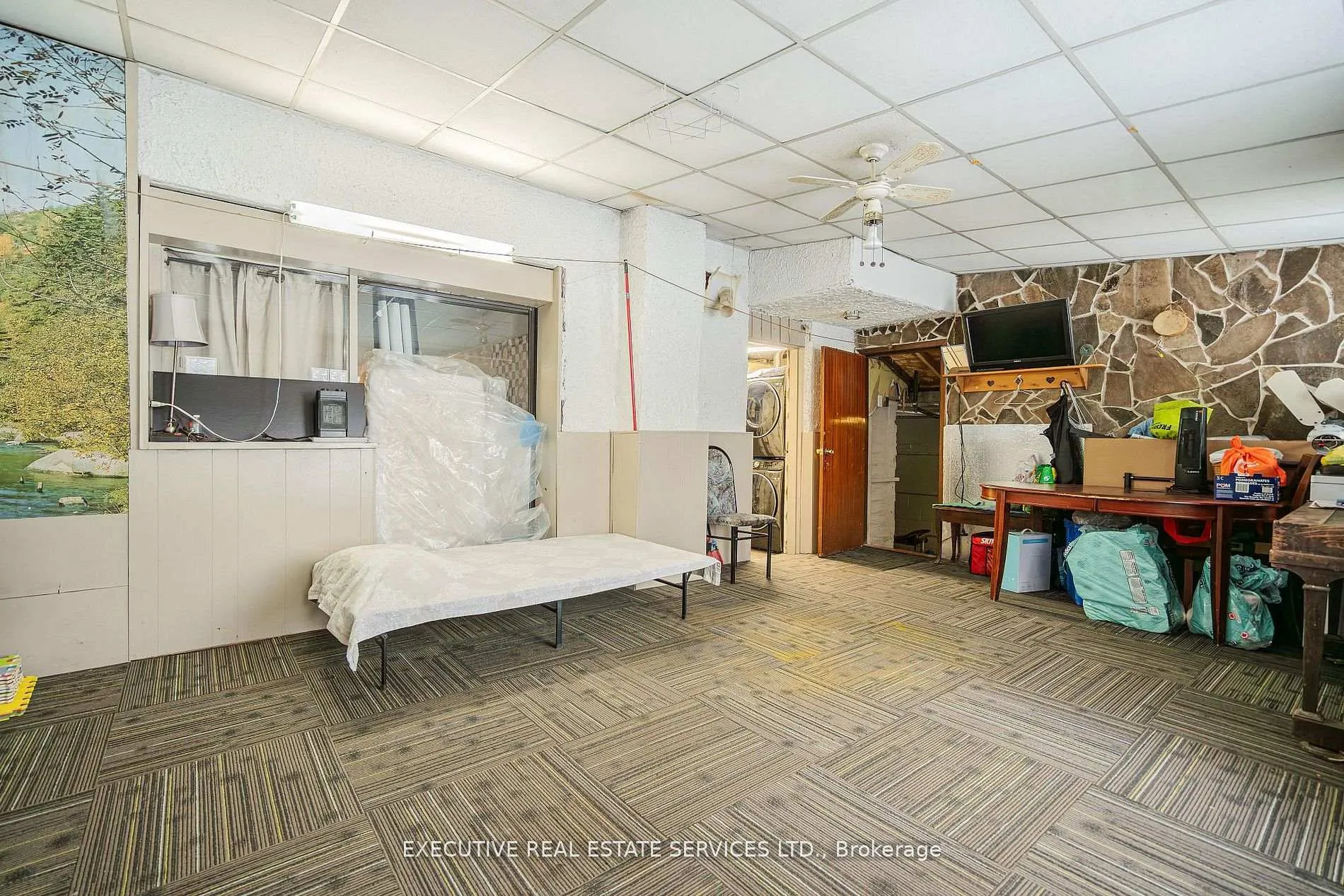Photo 16 of 268 Ross Avenue, Kitchener, Stanley Park — HOMEH