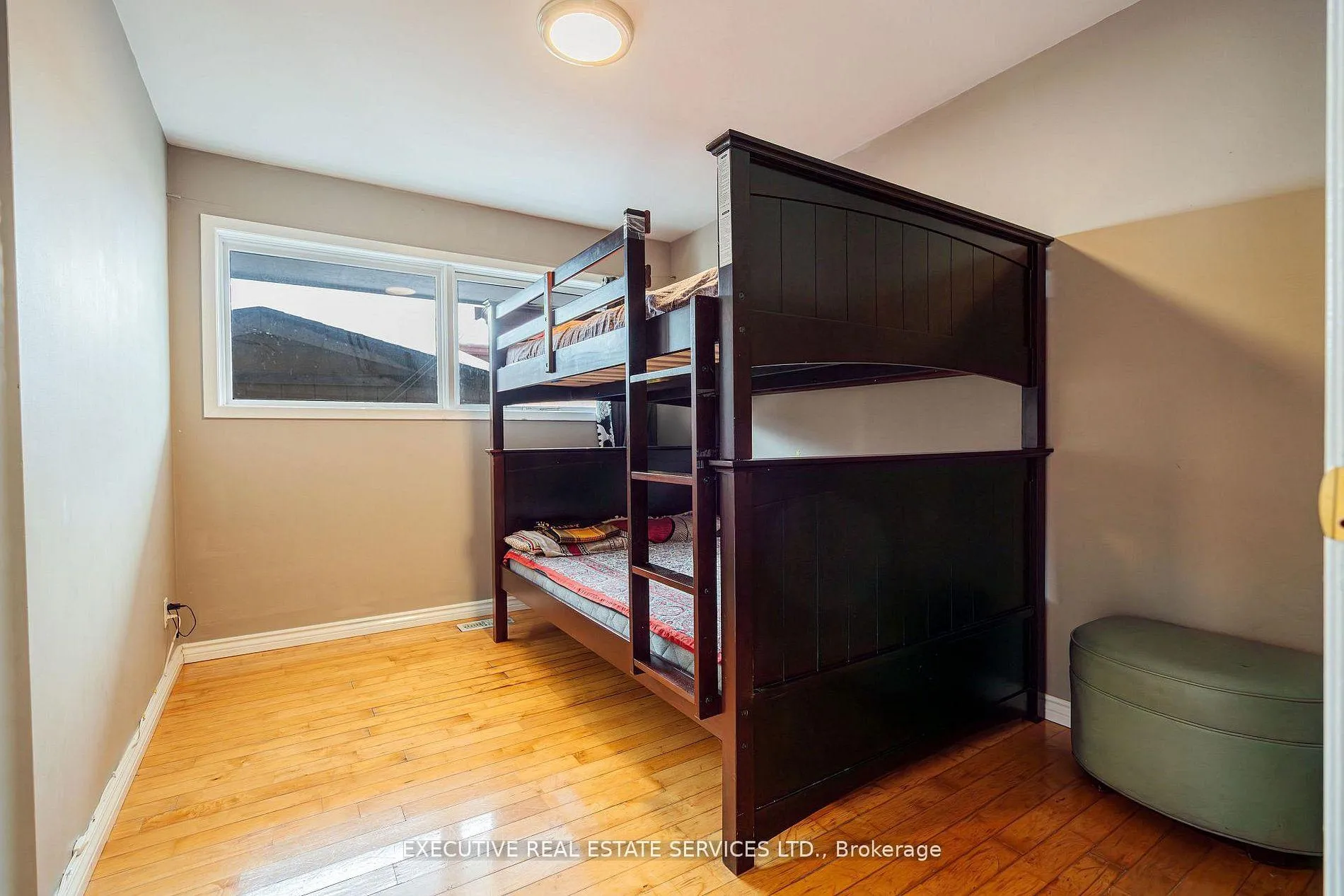 Photo 22 of 268 Ross Avenue, Kitchener, Stanley Park — HOMEH