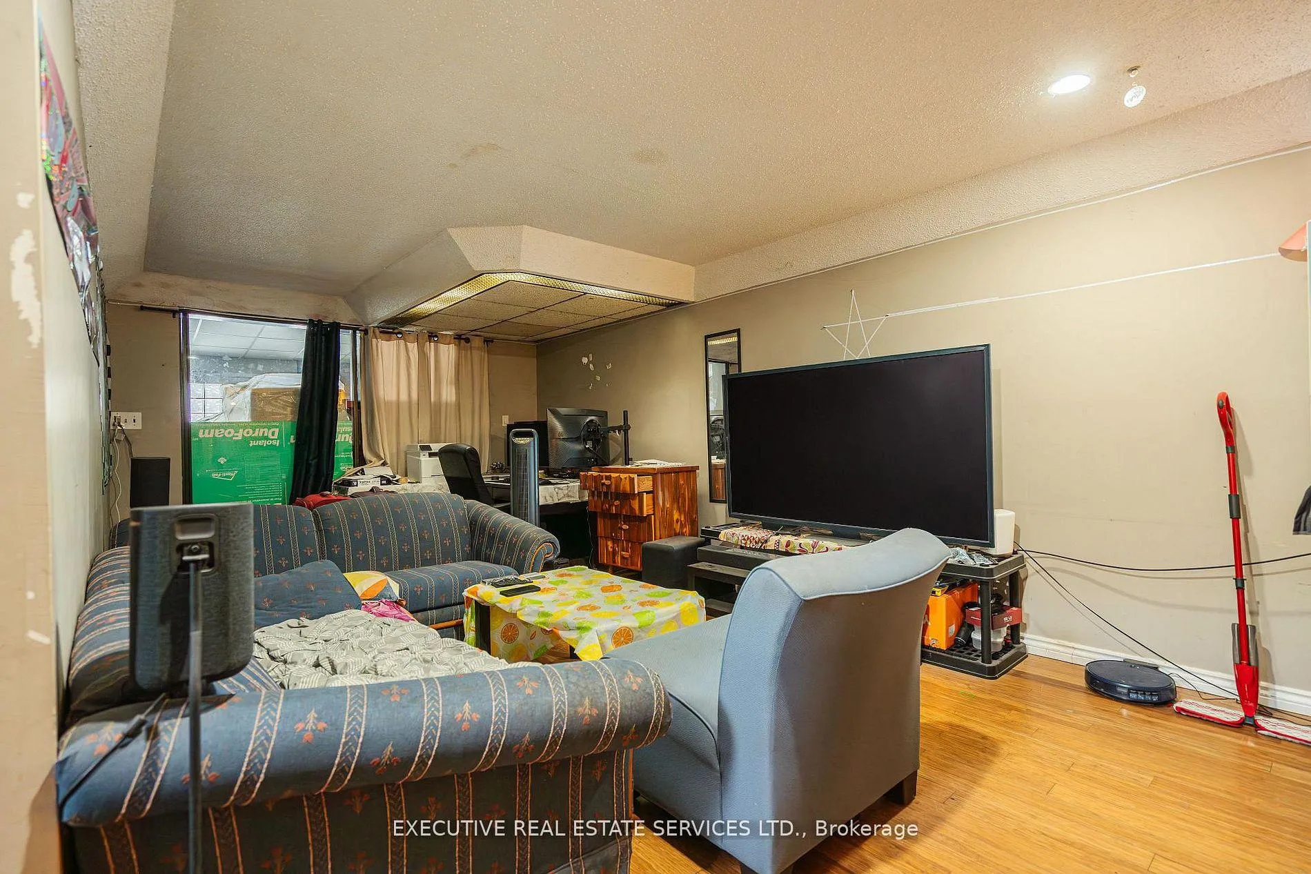 Photo 25 of 268 Ross Avenue, Kitchener, Stanley Park — HOMEH