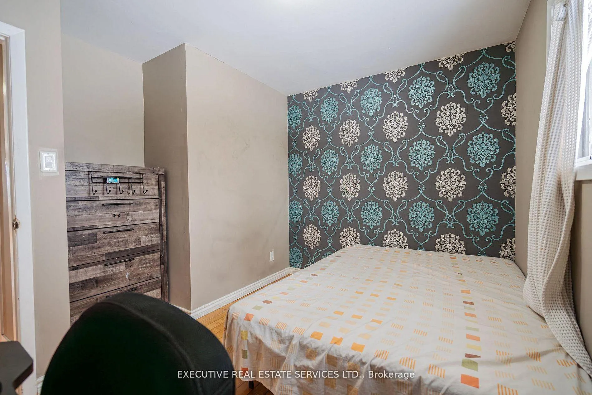 Photo 27 of 268 Ross Avenue, Kitchener, Stanley Park — HOMEH