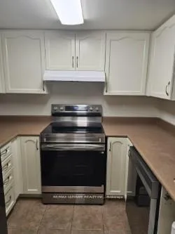 Photo 4 of Unit 2168, 95 George Appleton Way W, North York, Downsview-Roding-CFB — HOMEH
